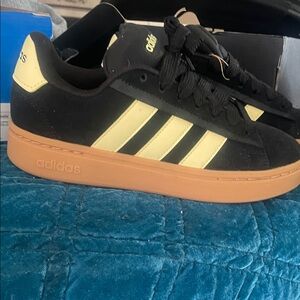 Adidas Black and Yellow Striped Sneakers, both yellow and black laces included